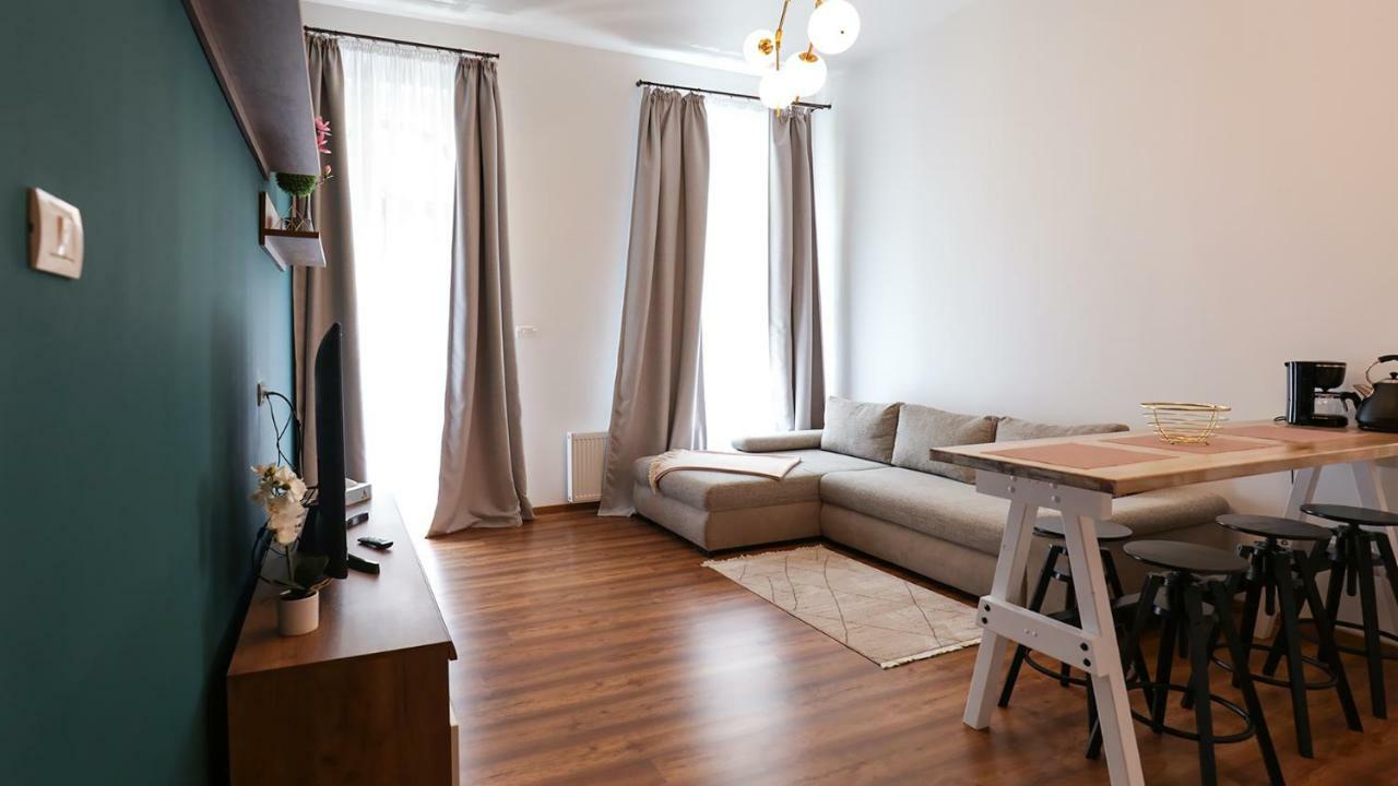 Unirii Old Square Apartments 4 Timișoara Zewnętrze zdjęcie